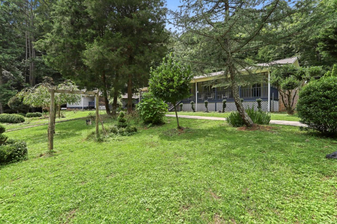 2 Separate Cabins Along A Peaceful Creek With Resort Amenities Ellijay Exterior foto